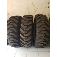 Grader Tire Armour 17.5-25/12PR (Tubeless)