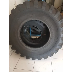 Grader Tire Armour 17.5-25 / 12PR L-2 Tubeless