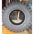 Armour 17.5-25 / 16PR (Full Set) Loader Tire 1