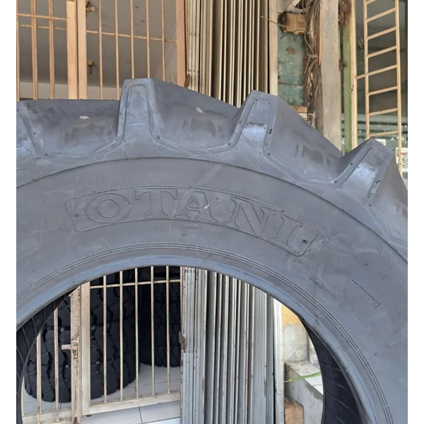 Tractor Tire Otani 18.4-30 / 10PR F-33 R-1