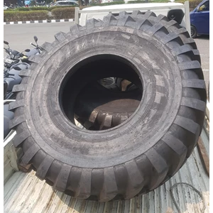 Armour 20.5-25 / 16PR E2/L2 Tubeless  Loader Tire