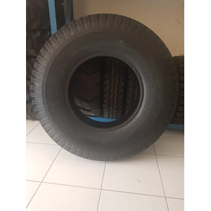 Truk Tire Bridgestone 10.00-20 / 16PR EMSA
