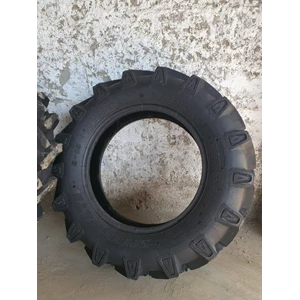 Tractor Tire Speedways 8-18 / 8PR Gripking R-1