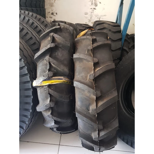 Ban Traktor Advance 11.2-24 / 8PR R-1 Tube Type