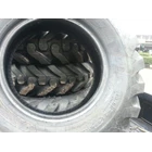 Grader Tire 17.5-25/ 12PR (Tubeless) 2
