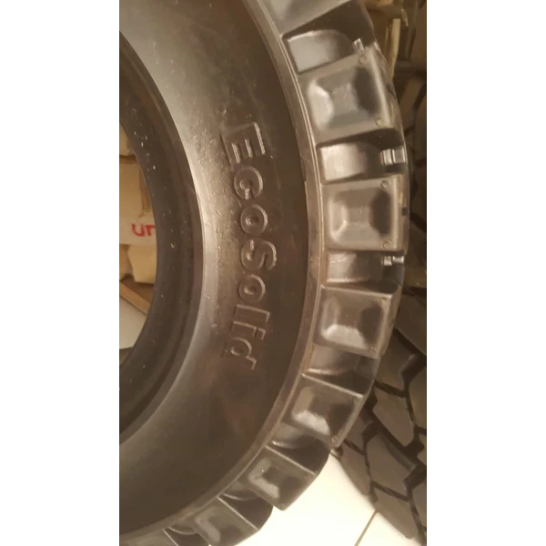 Ecosolid Forklift Solid Tire by Trelleborg
