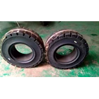 Ascendo Forklift Solid Tire 3.00-15 3