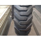 Grader Tire 15.5 - 25 / 12PR 1